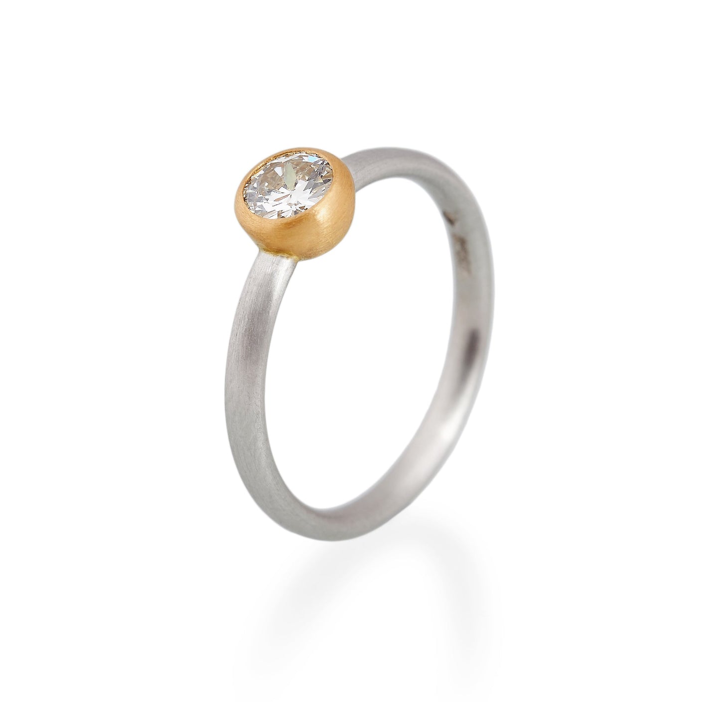 Round Old Cut Diamond Ring, Platinum & 22ct Gold