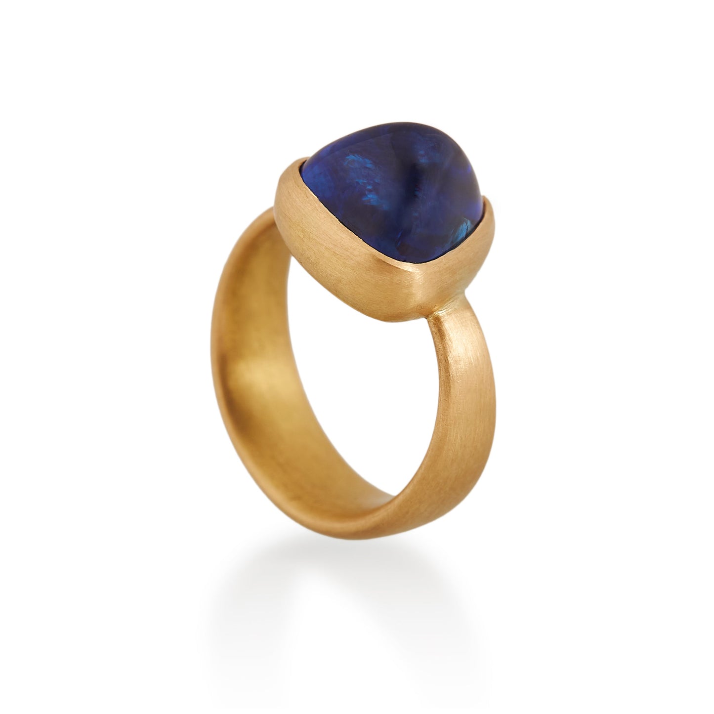 Sugarloaf Cut Sapphire Ring, 22ct Gold