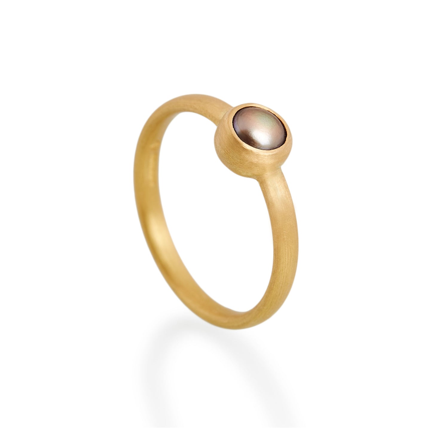 Black Pearl Ring, 22ct Gold