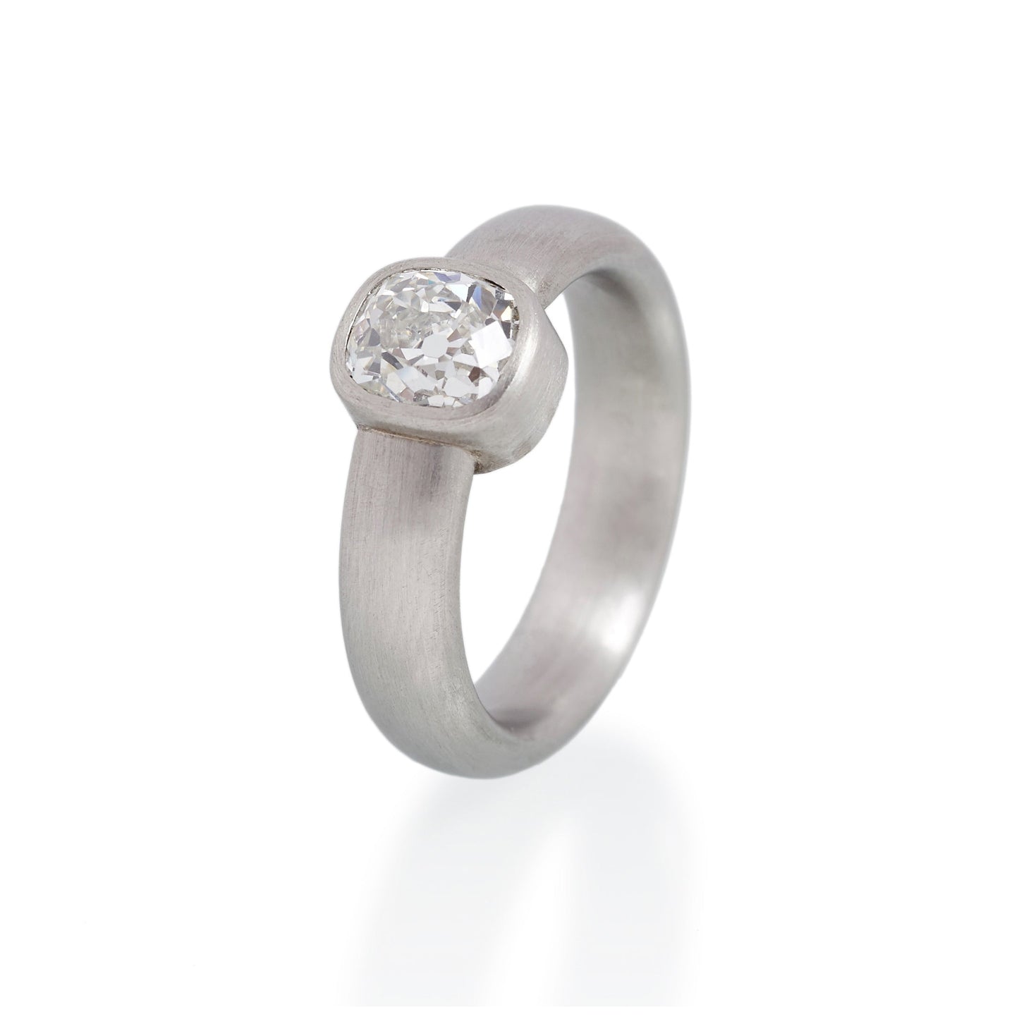 Load image into Gallery viewer, Cushion Cut Diamond Ring, Platinum
