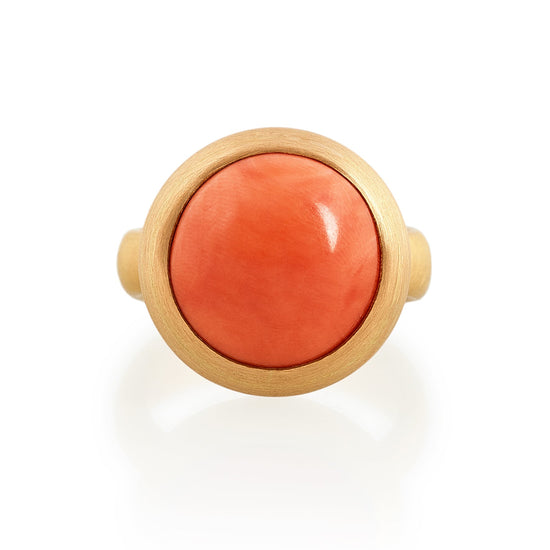 Load image into Gallery viewer, Large Round Antique Coral Ring, 22ct Gold
