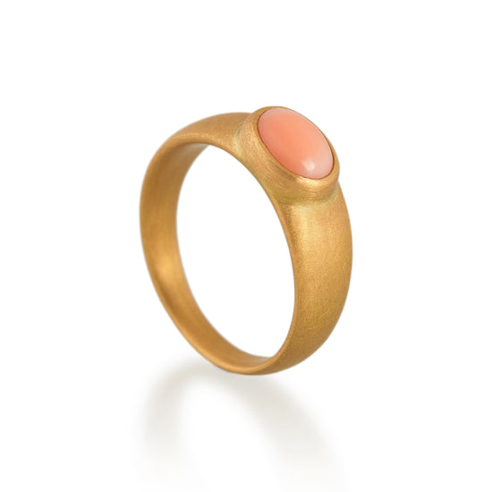 Antique Coral Tapered Ring, 22ct gold