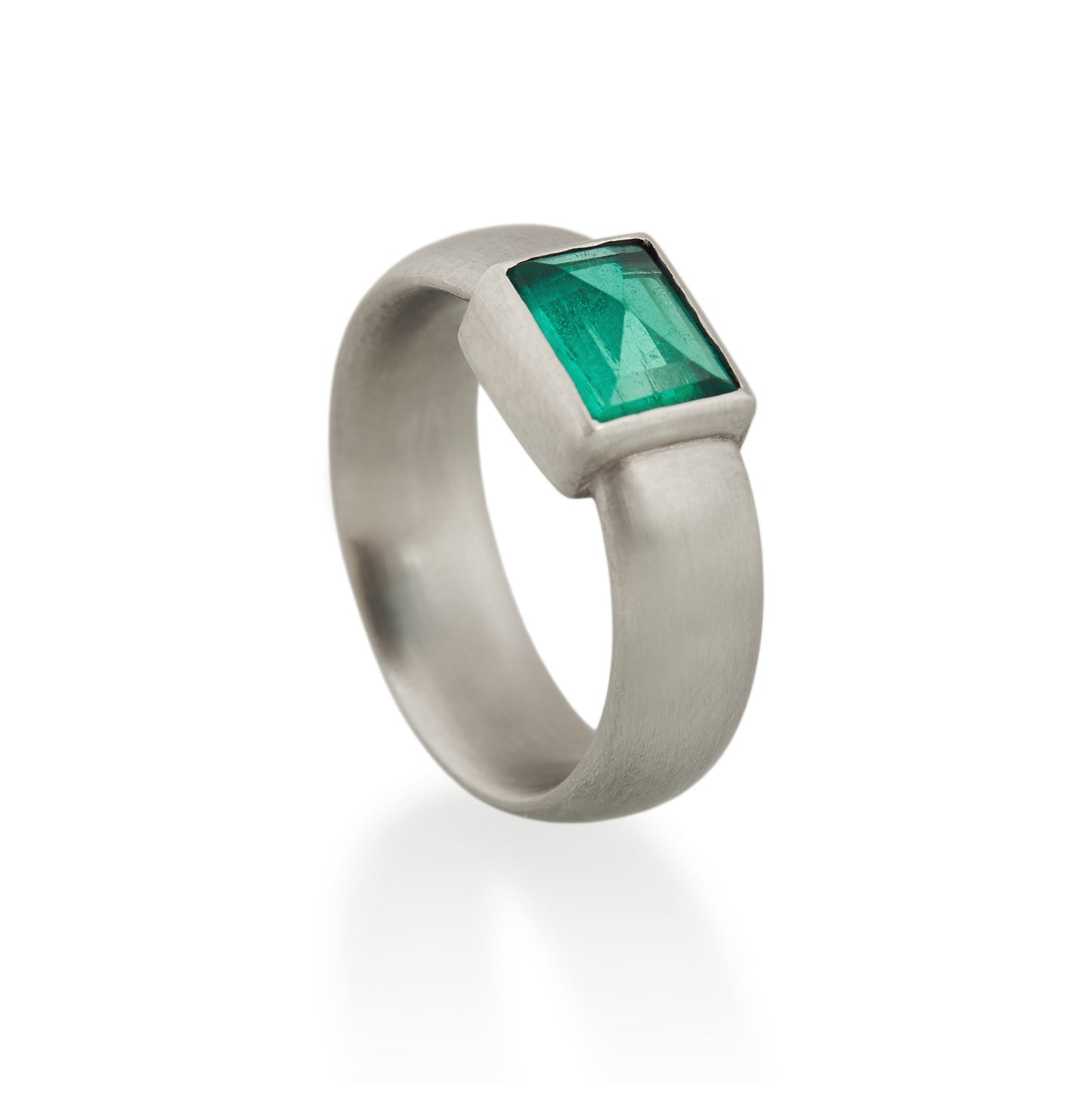Rectangular Emerald Ring, Platinum